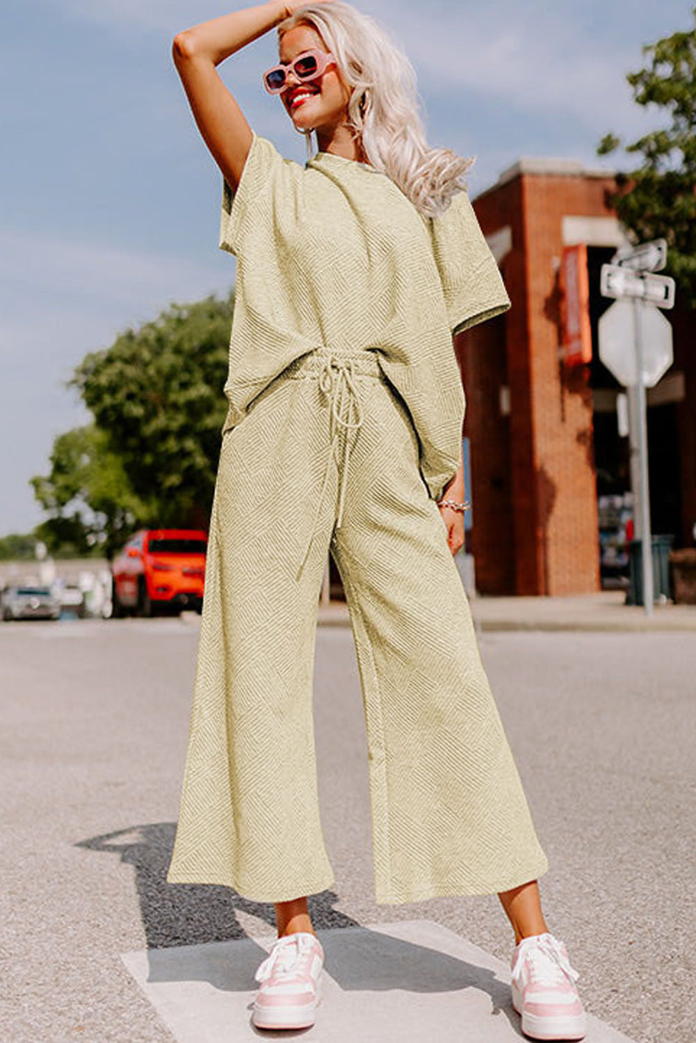 Dark Green Textured Loose Fit T Shirt and Drawstring Pants Set